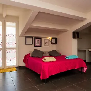  Bed & Breakfast Casa Liuzza Italia