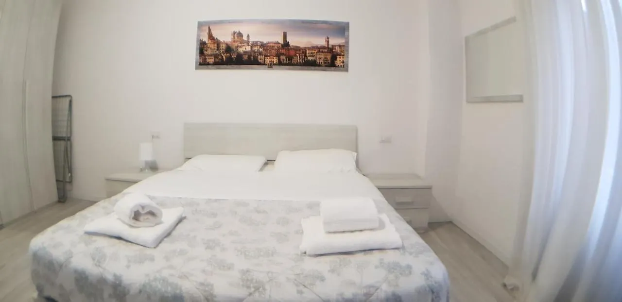 Bergamo Centro Residence 0*,  Italia